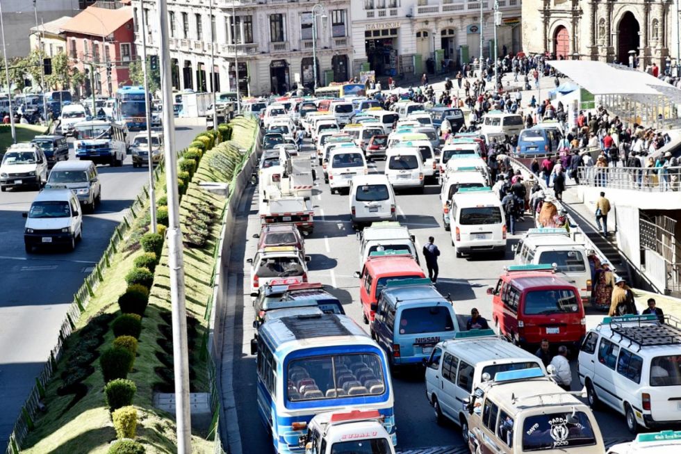 Chóferes piden incremento de tarifas en el país en todas sus modalidades
