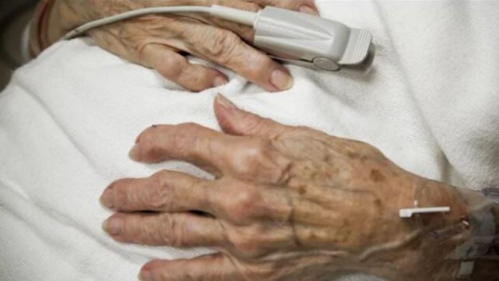 Fallece abuelita que preparó buñuelos con plaguicida por error