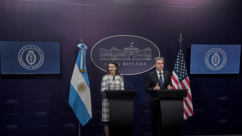 Argentina: EEUU espera plan para la dolarización