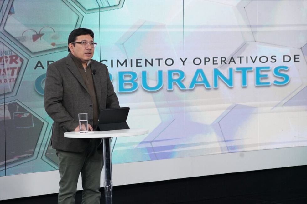 Combustible: Hidrocarburos explicará logística de importación directa 