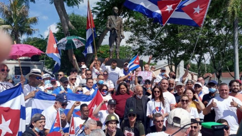 Piden en Miami levantar bloqueo de EEUU a Cuba