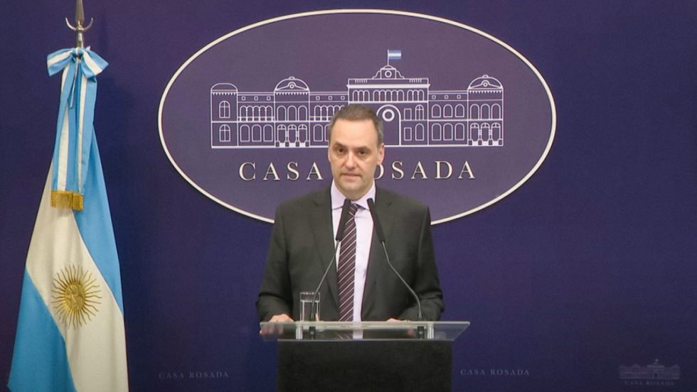 Gobierno de Milei redobla apuesta contra provincias