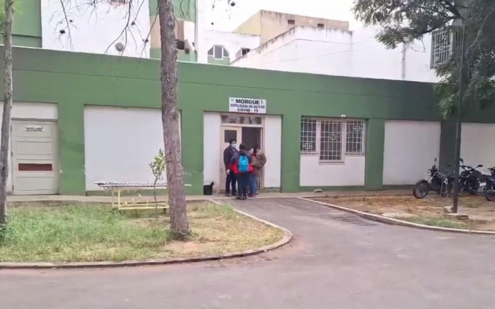 Policía dice que disparó a su pareja “por accidente” 