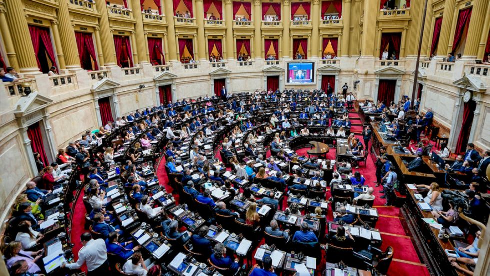 El Senado rechaza el 'megadecreto' de Milei