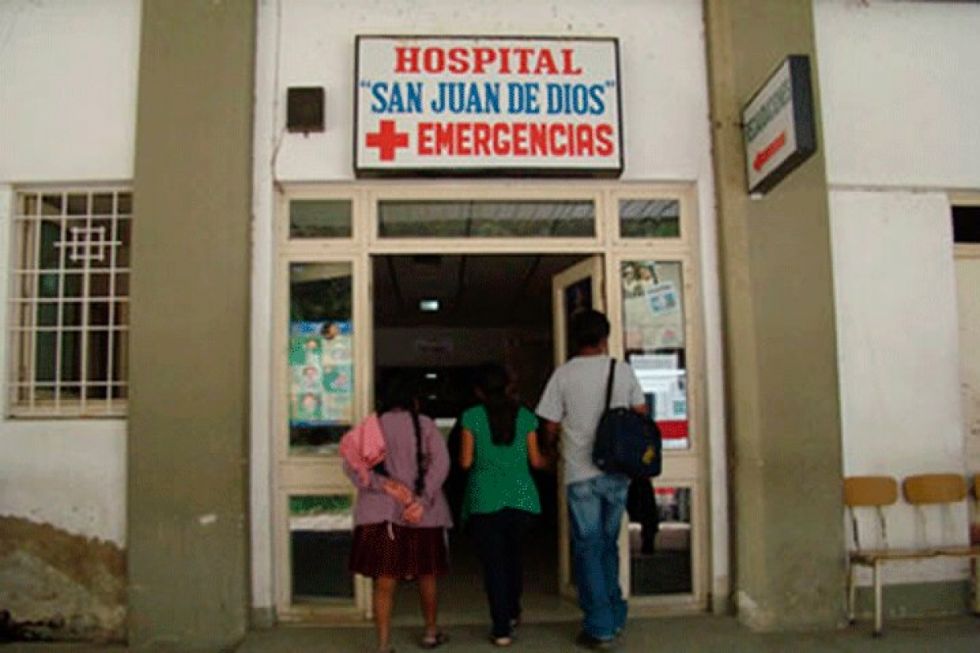 Tarija: Mujer intentó quitarse la vida al cortarse en ambas muñecas