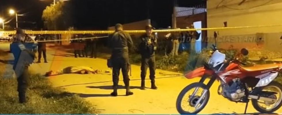 Dos personas mueren en el barrio San Mateo producto de una pelea 