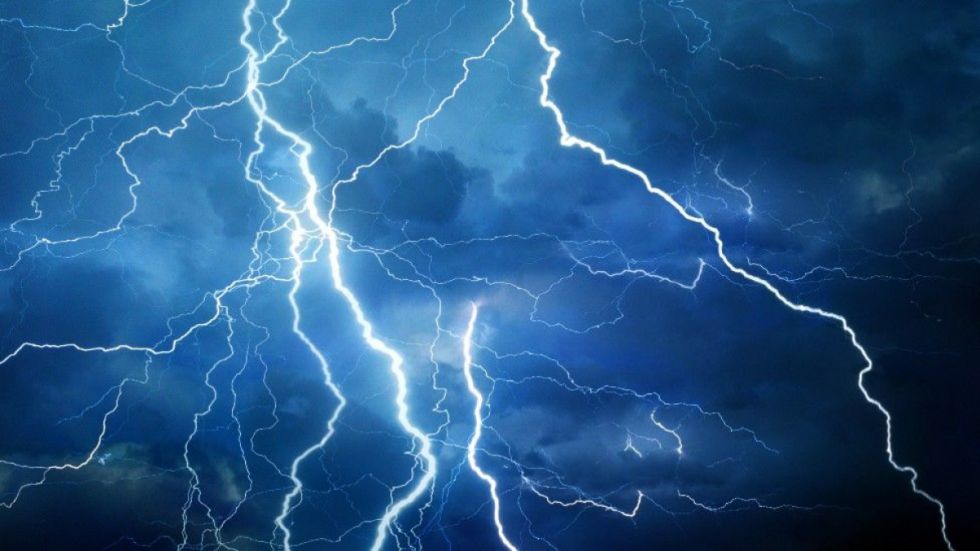 Tormenta eléctrica en Uyuni mató a 10 llamas y la producción agrícola fue afectada por las lluvias