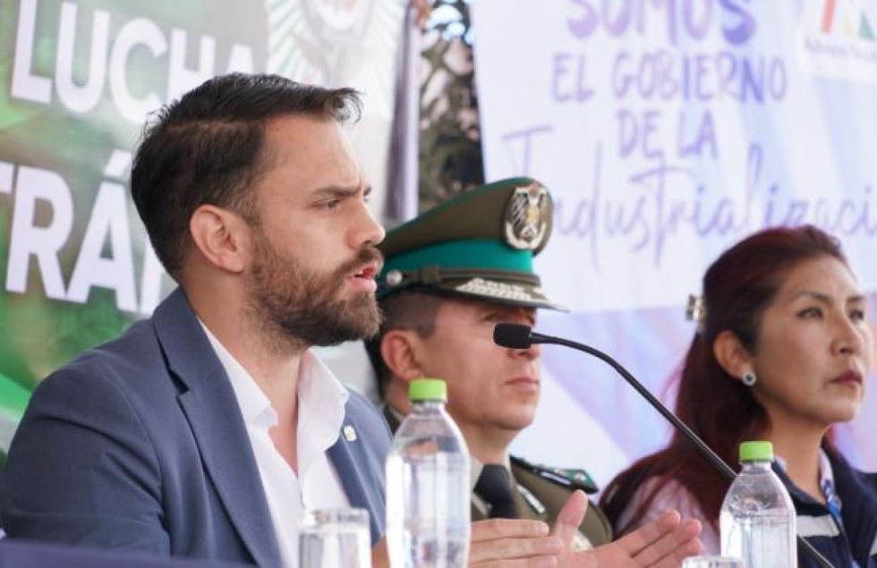 Del Castillo reporta que 813 padres ‘irresponsables’ están detenidos por no pagar asistencia