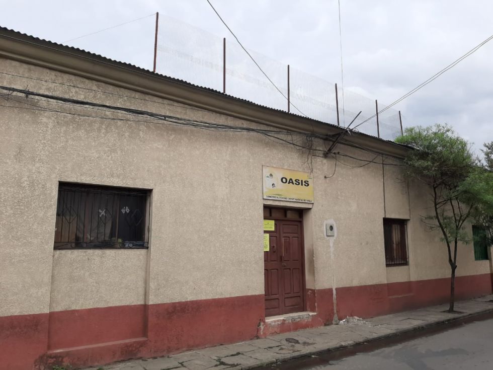 Procesan a un adolescente por violar a su primo 