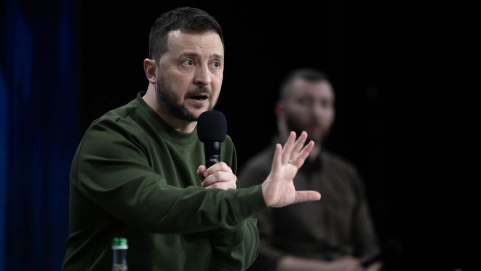 Zelenski reduce la edad de reclutamiento