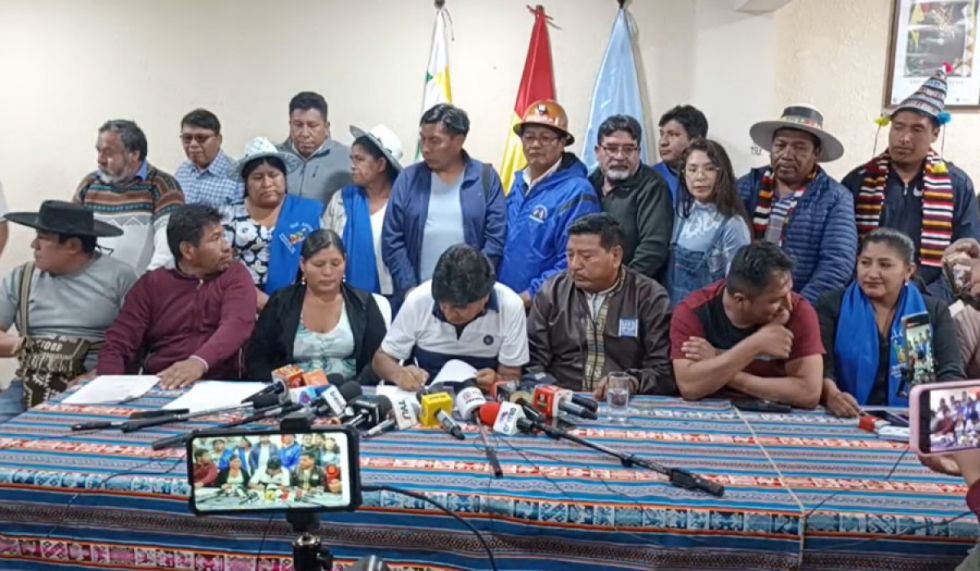 Evo convoca a congreso del MAS en el Chapare con dos fechas tentativas a consideración del TSE