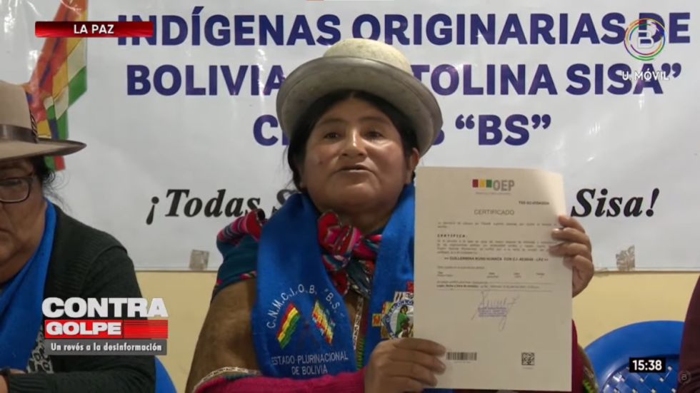 “Bartolinas” exigen a Evo Morales no dividir