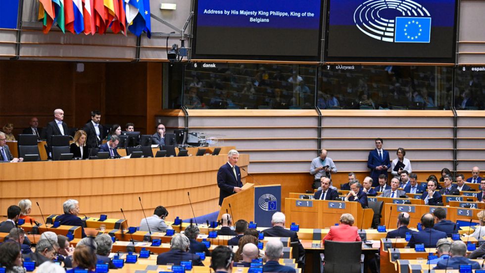 En Europa aprueban una criticada reforma migratoria