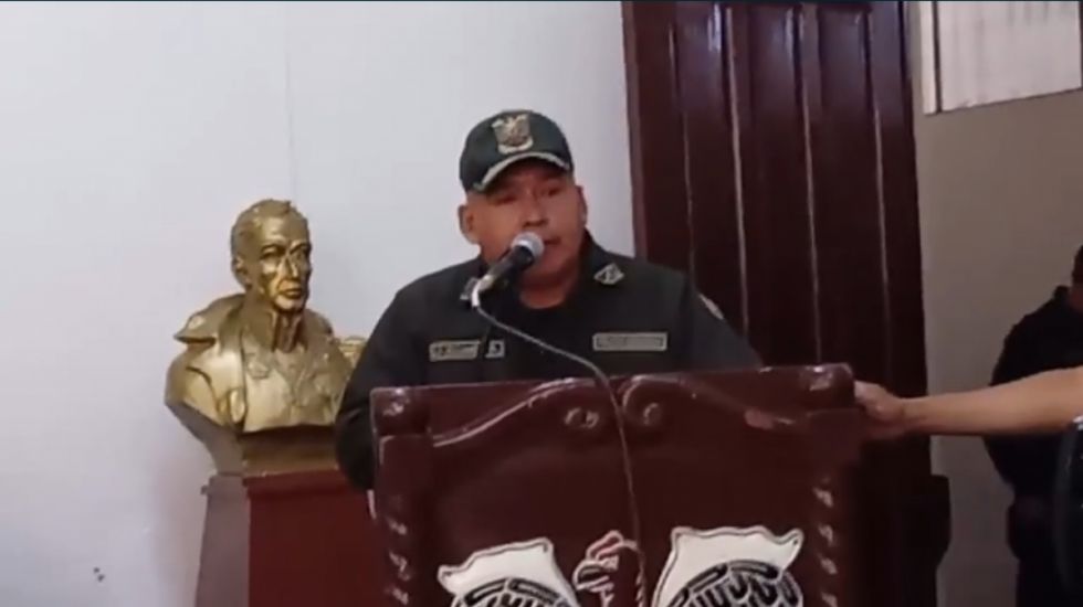 Investigan denuncias contra un efectivo de la Policía 