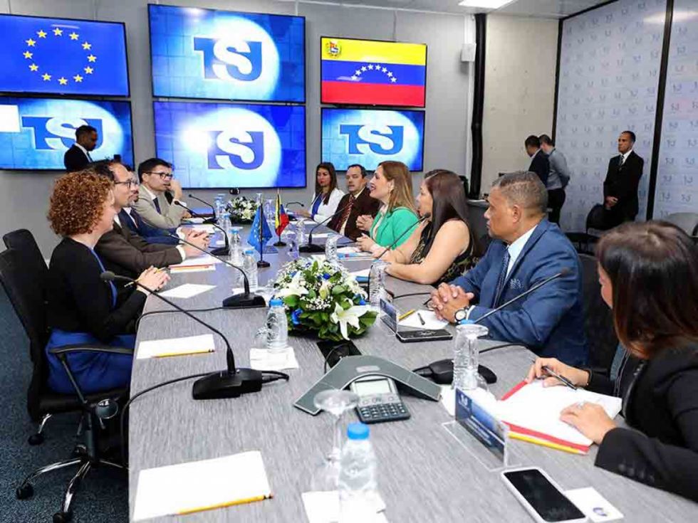 TSJ de Venezuela recibe a delegación electoral de la UE