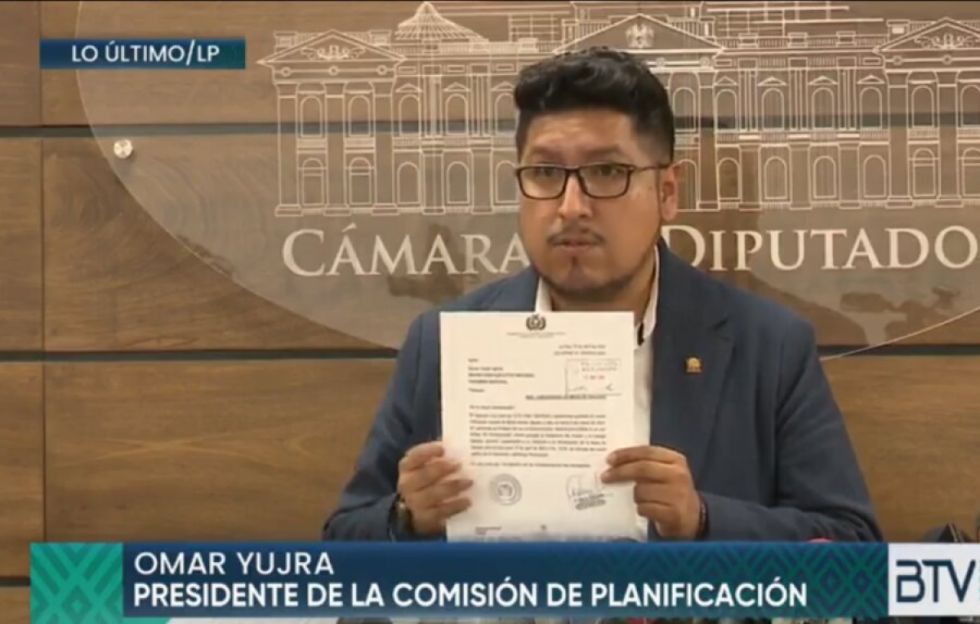 Comisión de Diputados convoca a los médicos a dialogar
