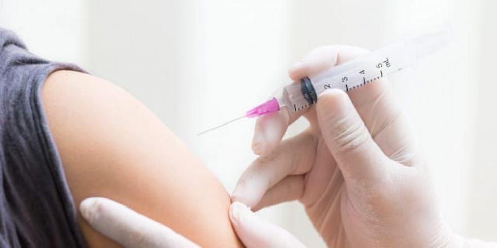 Gobierno invierte Bs 12 millones para la vacunación masiva contra el Virus del Papiloma Humano