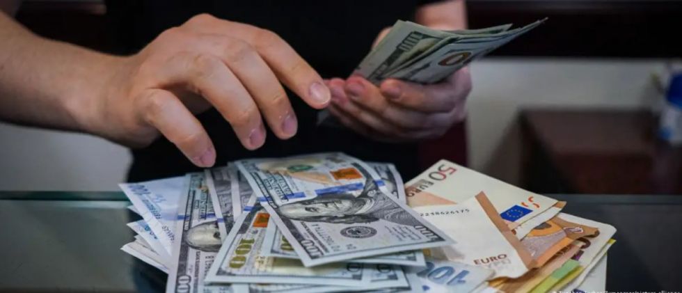 La fortaleza del dólar alarma a los países emergentes