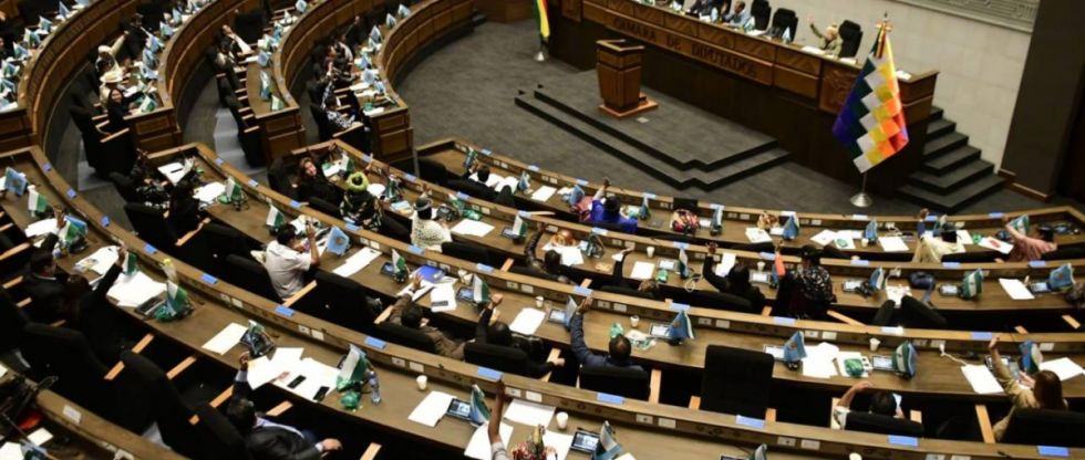 ‘Jubilación forzosa’: Asamblea no tratará la ley 035 hasta que haya consensos con sectores