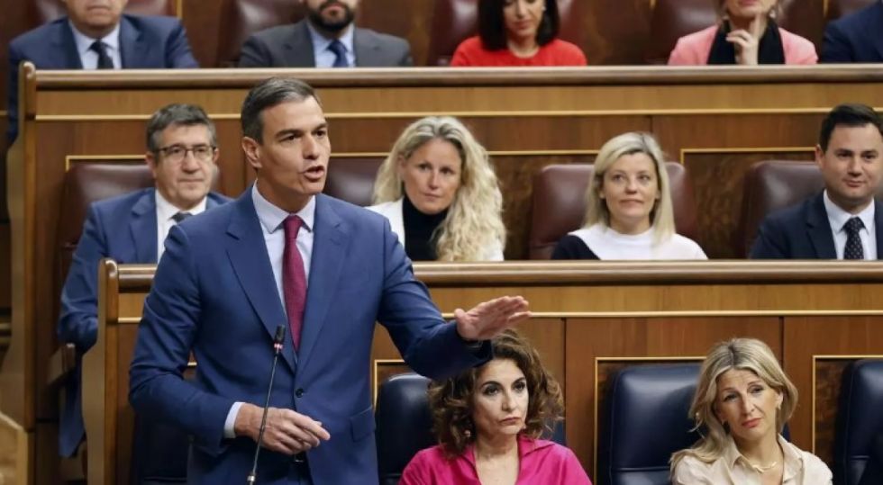 El español Pedro Sánchez medita su dimisión tras que la justicia abra diligencias contra su esposa