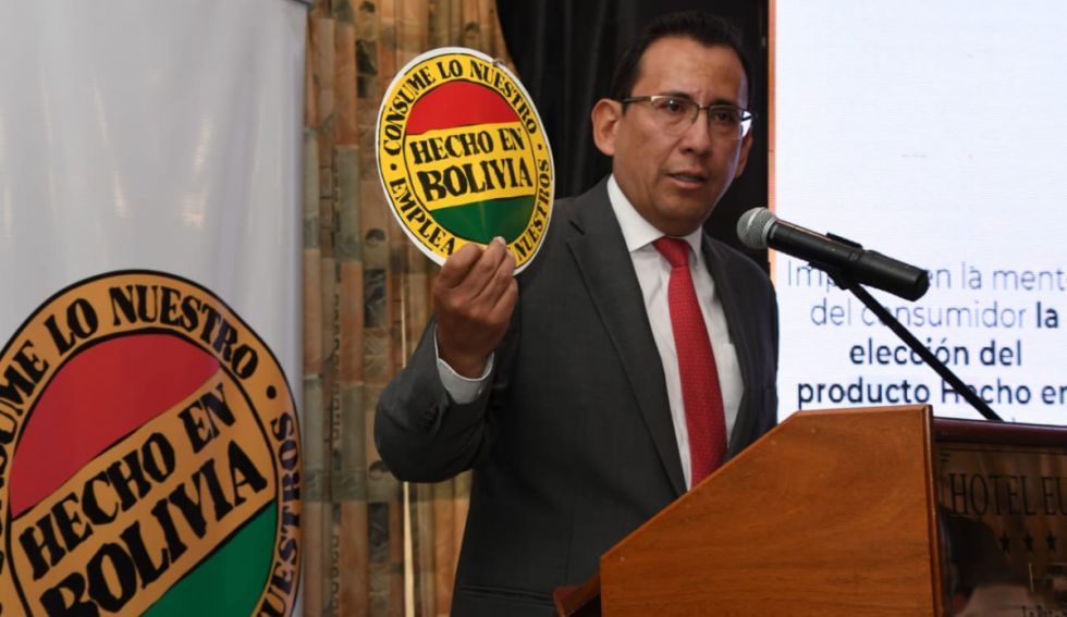 Industriales sugieren pagar el incremento salarial con productos hechos en Bolivia
