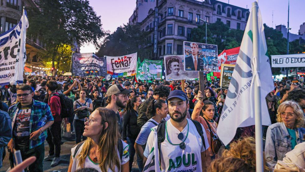 Milei tilda de "acto político" la marcha por las universidades