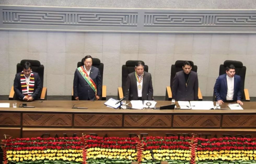 El Presidente, ministros, legisladores y otros altos cargos accederán al incremento salarial