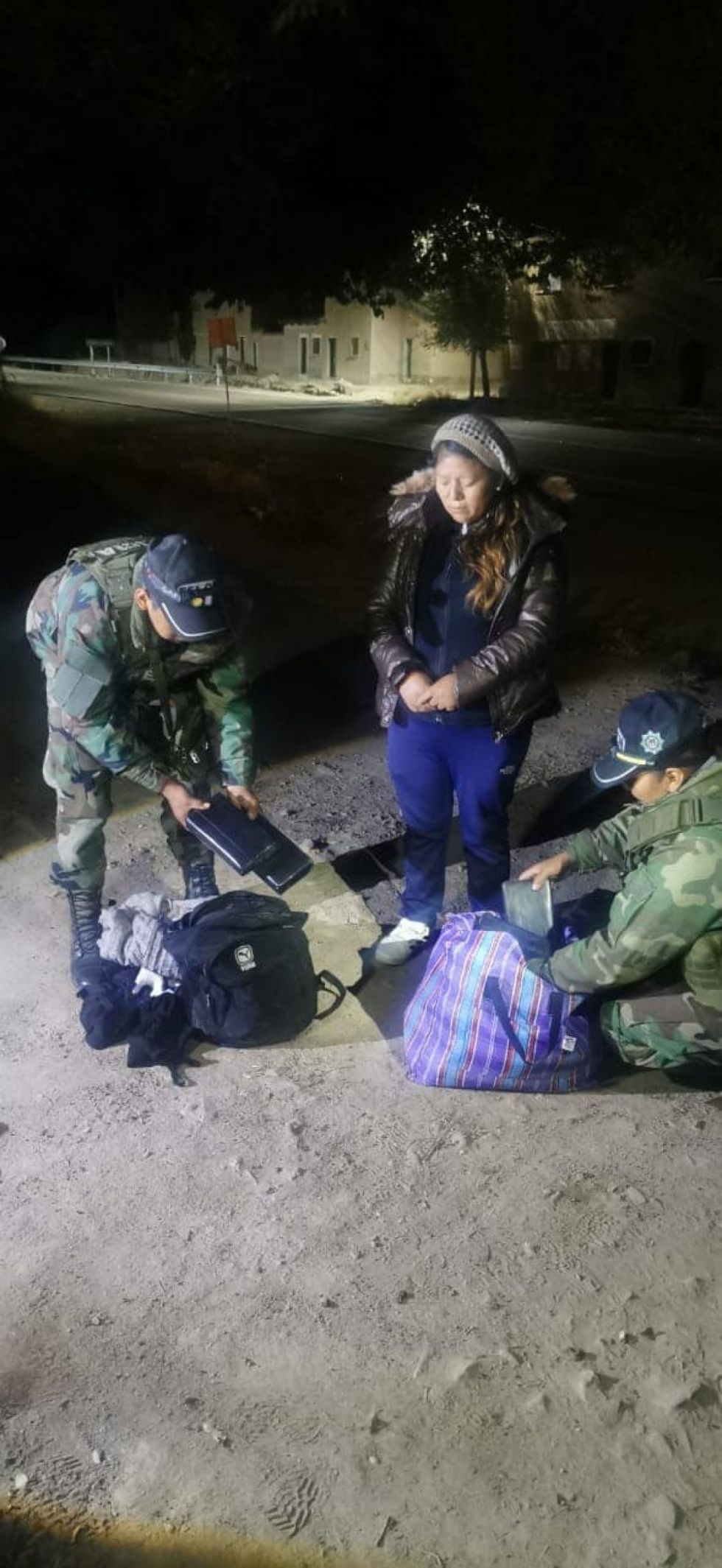 Mujer es detenida con cocaína en la ruta Sucre-Tarija