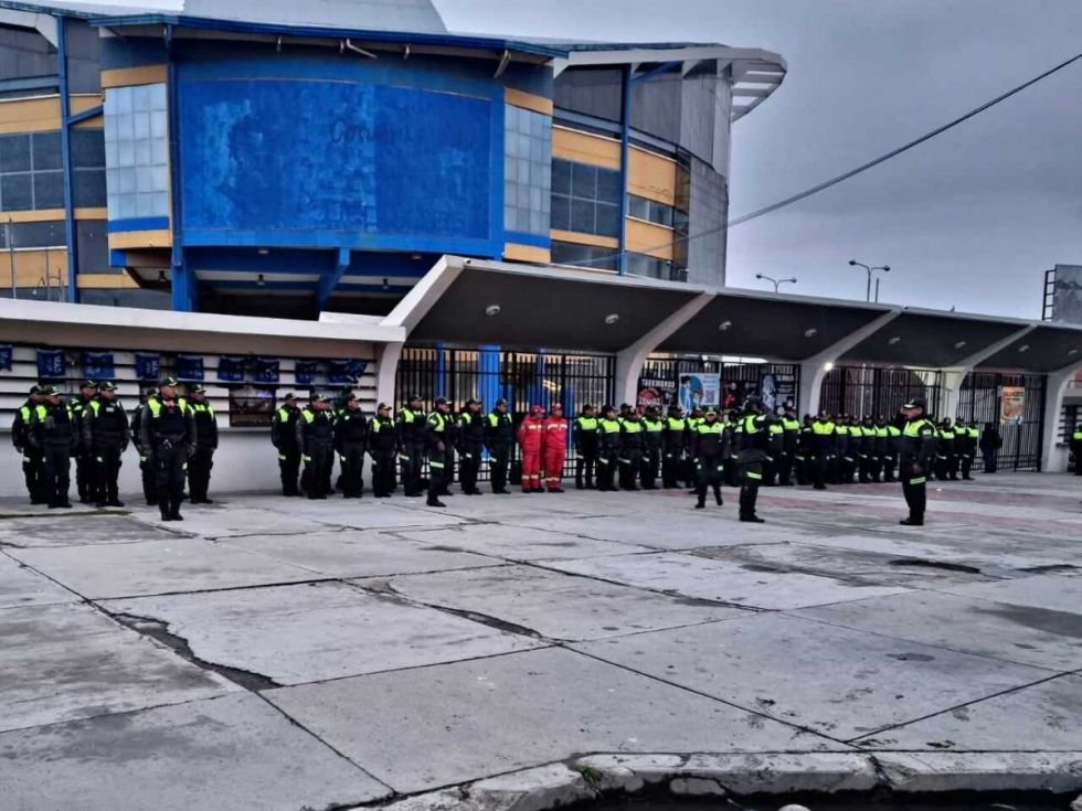 Despliegan cerca de 4 mil policías para garantizar la seguridad del Congreso del MAS en El Alto