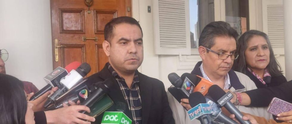 TSE amplía por 120 días el plazo para que las organizaciones políticas renueven sus directivas