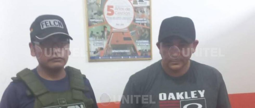 Se entrega el exjefe de Diprove hallado con 23,6 kilos de cocaína en su vehículo