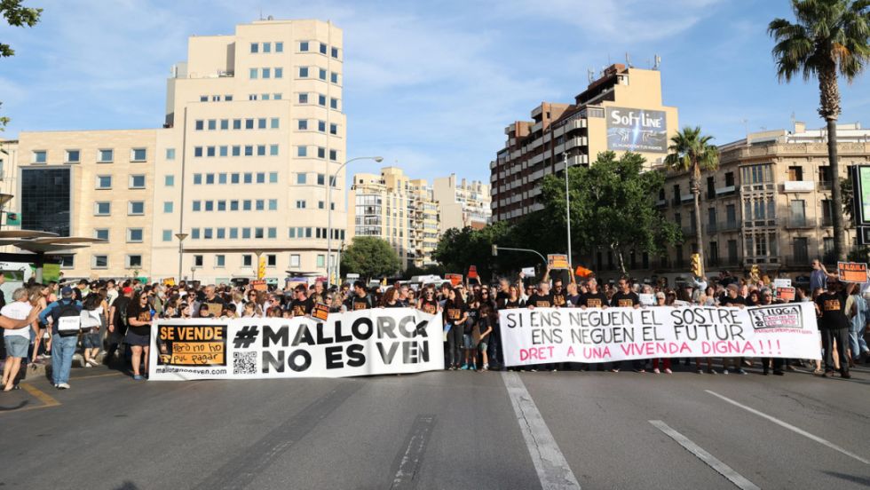 España protesta contra el turismo de masas