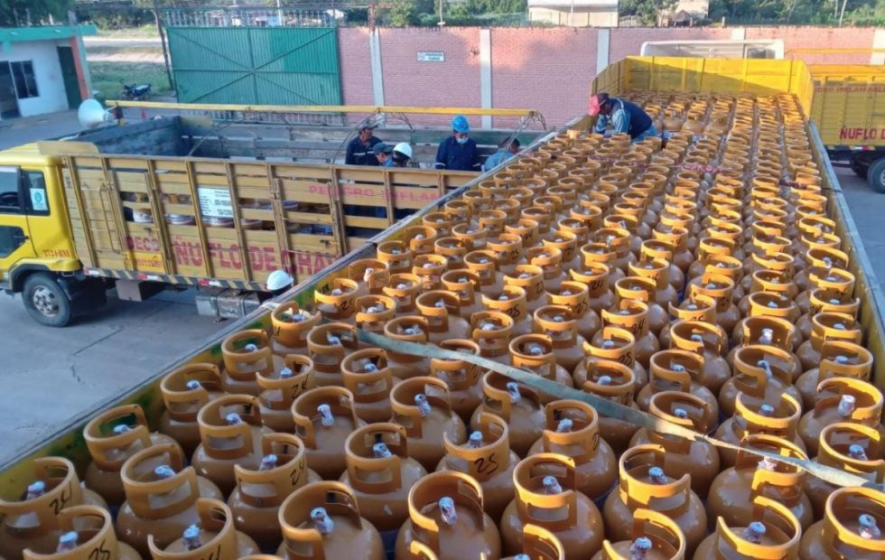 Identifican camiones que desviaban garrafas de GLP