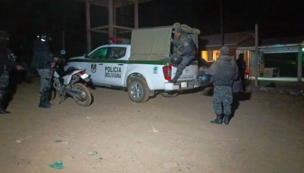Chonchocoro: Reportan tres uniformados golpeados