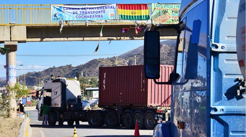 Transporte pesado y gremiales se unen para bloquear desde el 17 de junio 