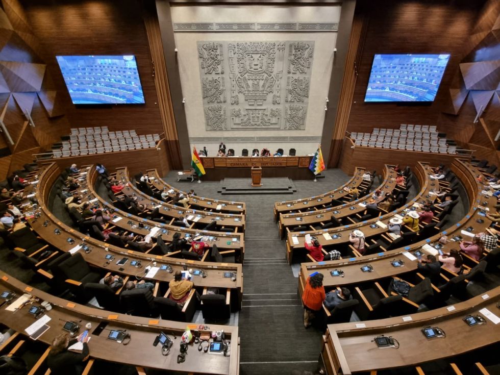 Diputados aprueban crédito para carretera en Yapacaní y el protocolo de Adhesión de Bolivia al Mercosur