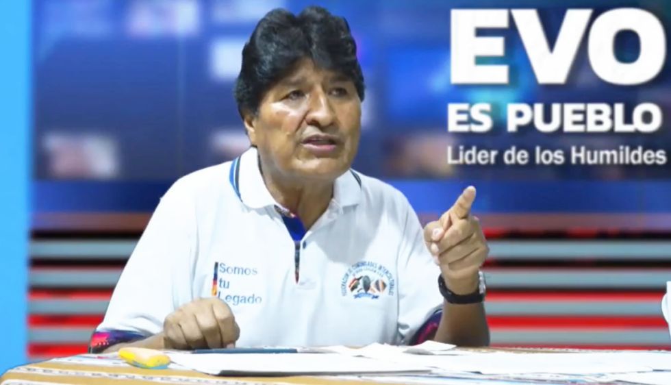 Evo se defiende de las acusaciones de Prada y ataca a la familia presidencial