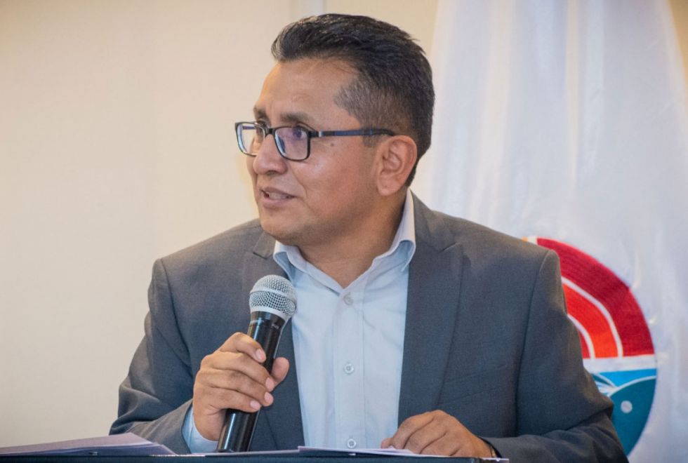 Defensor recuerda que las Fuerzas Armadas no deliberan ni se inmiscuyen en política