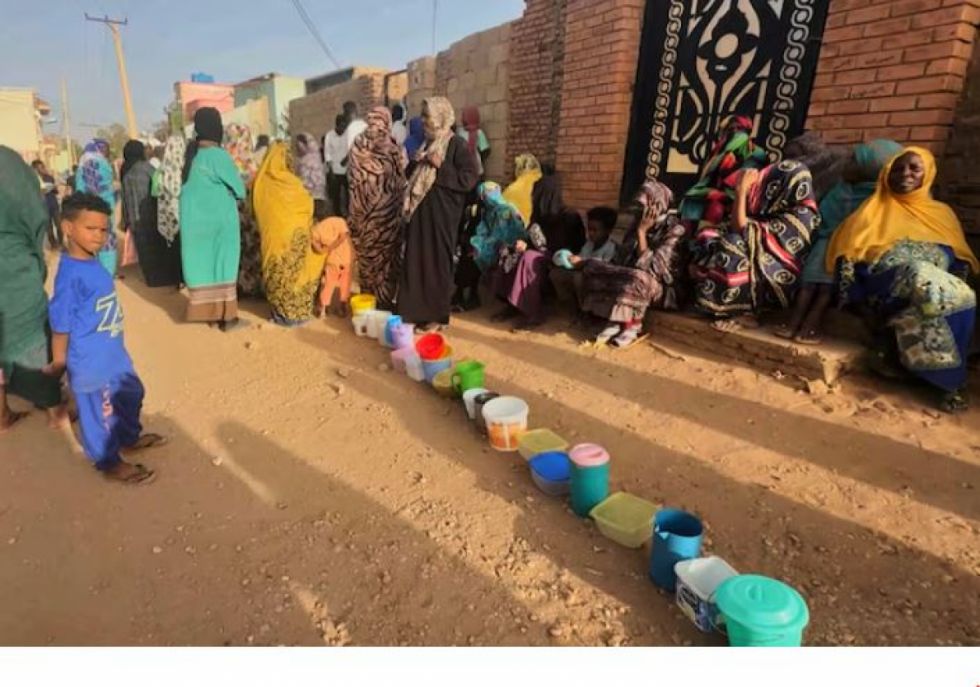 La ONU pide ayuda para los refugiados sudaneses que huyen a Libia y Uganda