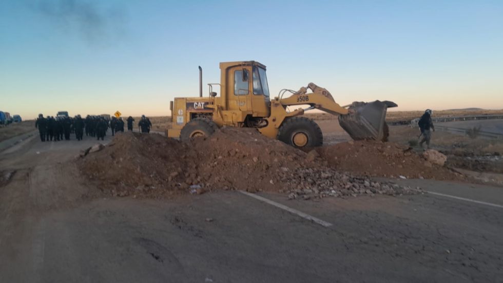 Despejan la carretera hacia Oruro después del bloqueo de una semana