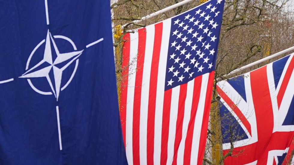 Pekín: la OTAN es una amenaza para la paz
