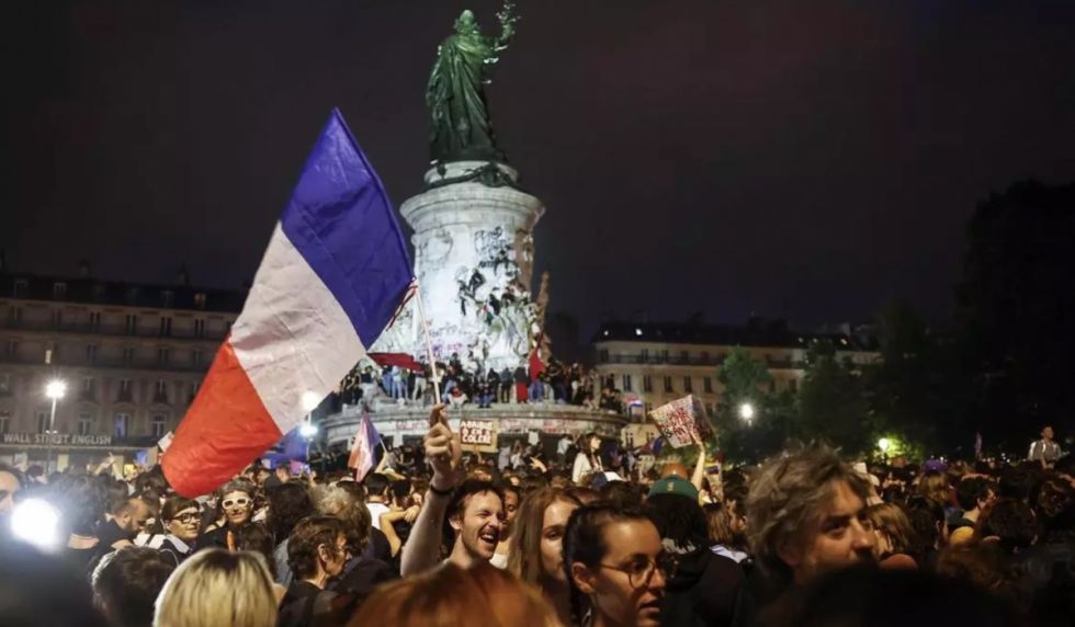 ¿Y ahora qué? Los escenarios que se abren tras el triunfo de la izquierda en las elecciones en Francia
