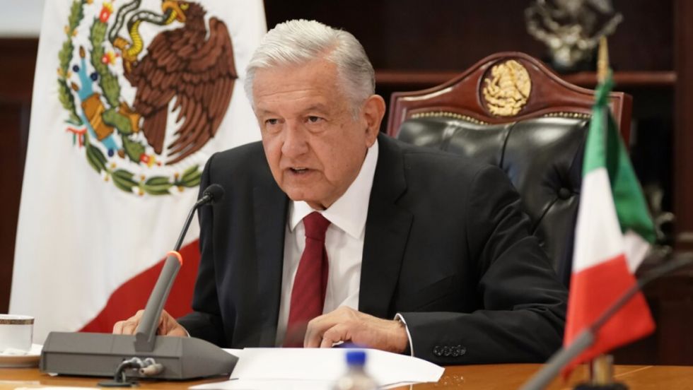 López Obrador pide regular armas en EEUU