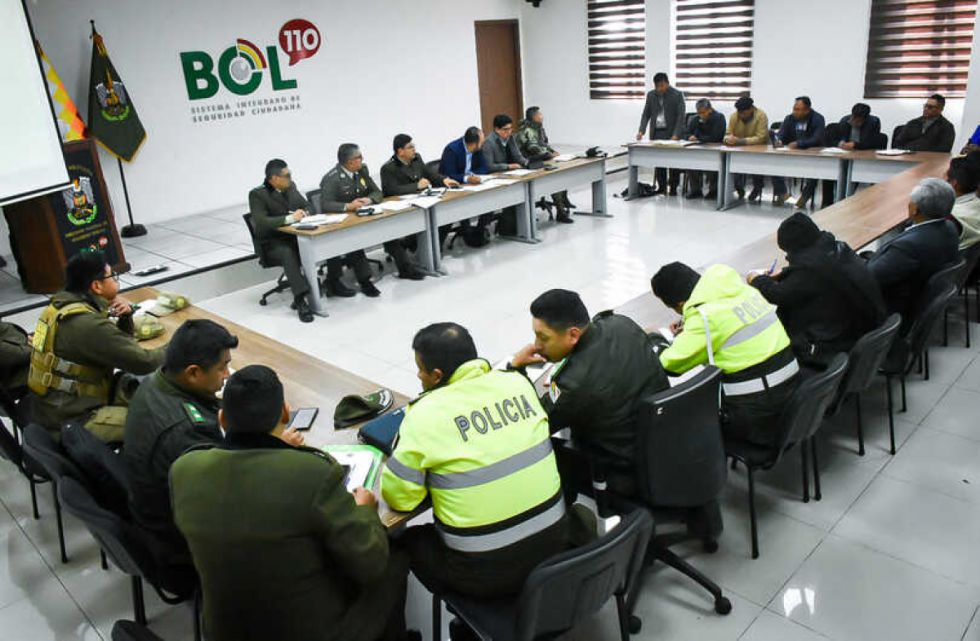 Transporte suspende bloqueo anunciado en Caranavi