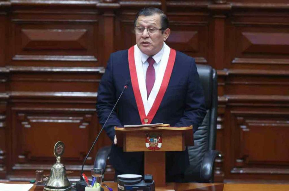 Congreso peruano elige nuevo titular