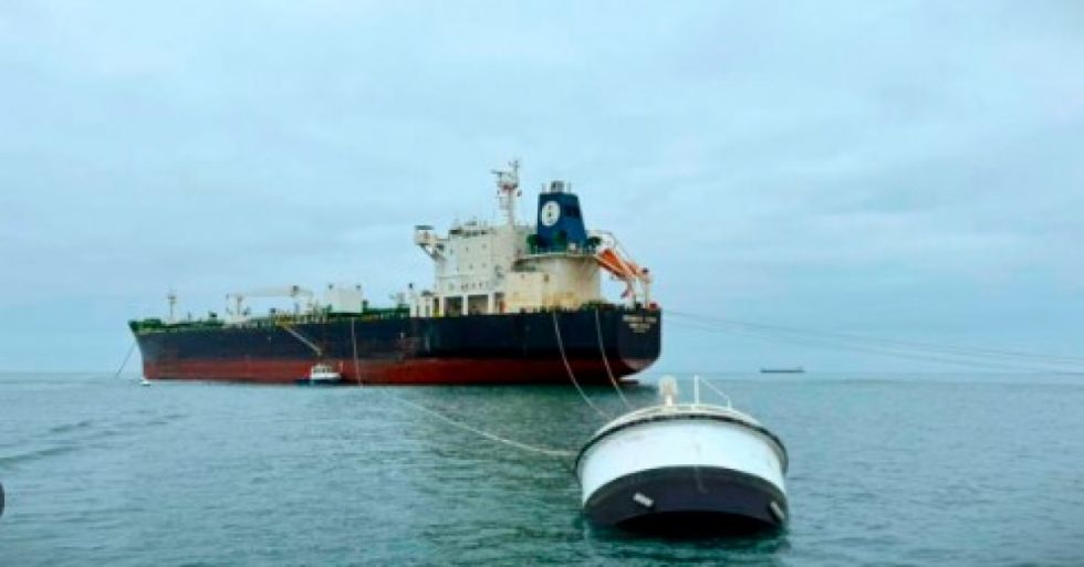 Buques varados en Arica no podrán descargar combustible hasta el 31 de julio, admite YPFB Transporte