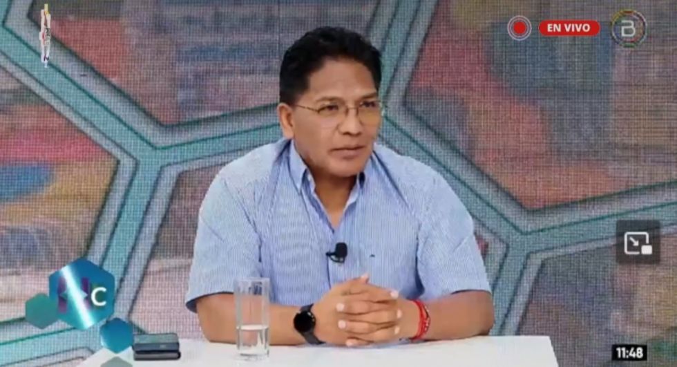 Según el Gobierno, deudas en dólares pueden ser pagadas en bolivianos 