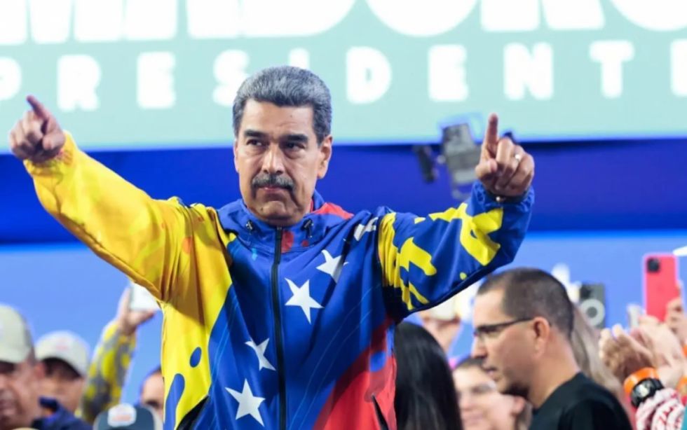 ¿Perderá Maduro el poder? Lo que la caída de otros regímenes enseña sobre Venezuela