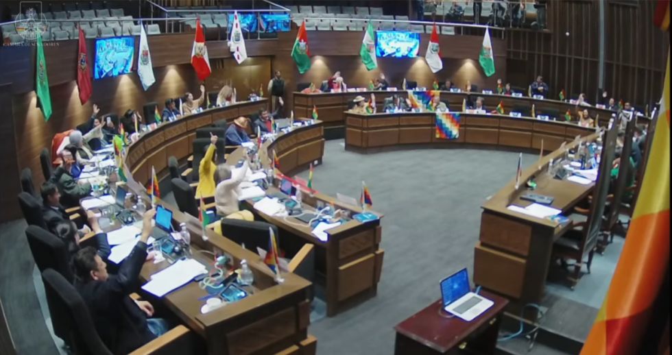 Senado sanciona ley de suspensión de las elecciones primarias