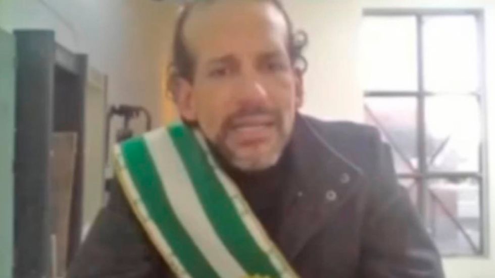 Fernando Camacho: El Gobierno pretende que los bolivianos nos acostumbremos a la crisis y la normalicemos